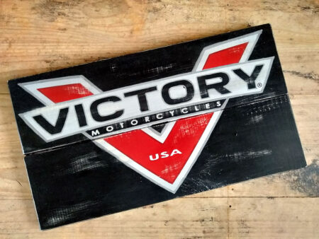 Victory - Medium